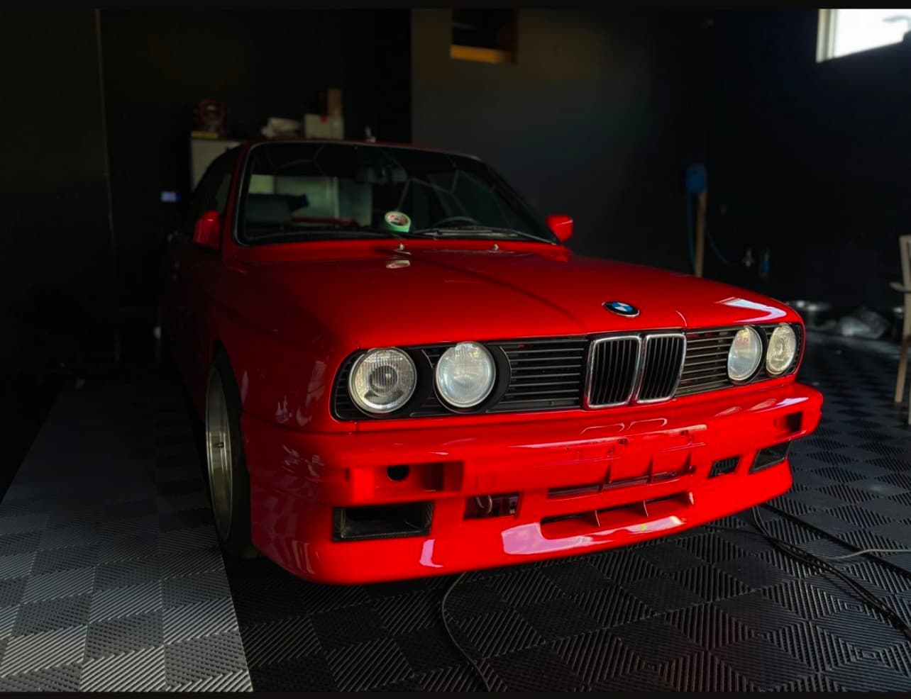 Classic BMW E30 at Apex Auto Spa