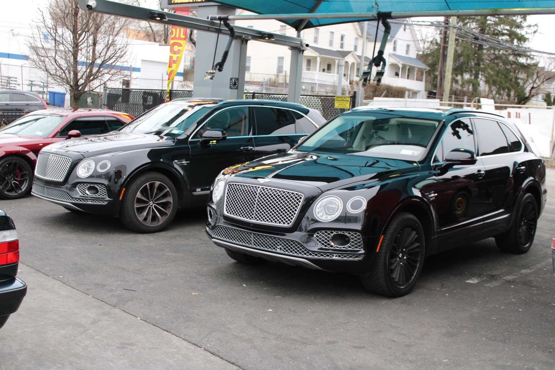 Luxury Bentley fleet service